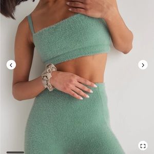 GYMSHARK - WHITNEY EYELASH KNIT SET